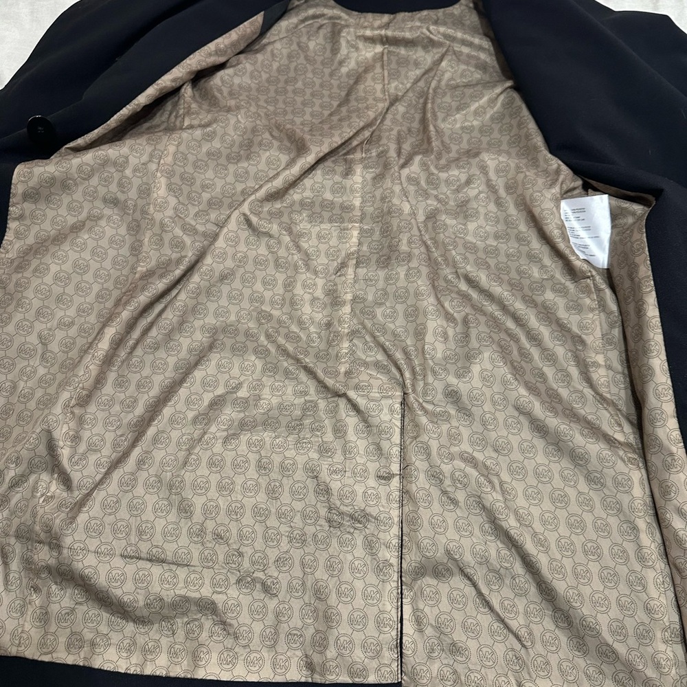 Michael Kors black trench coat - Picture 6 of 6